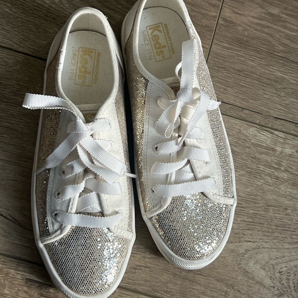 Keds Girl's Kickstart sparkle Metallic gold Sneaker